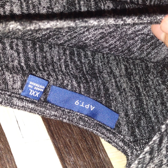 Gray dress - Picture 2 of 4